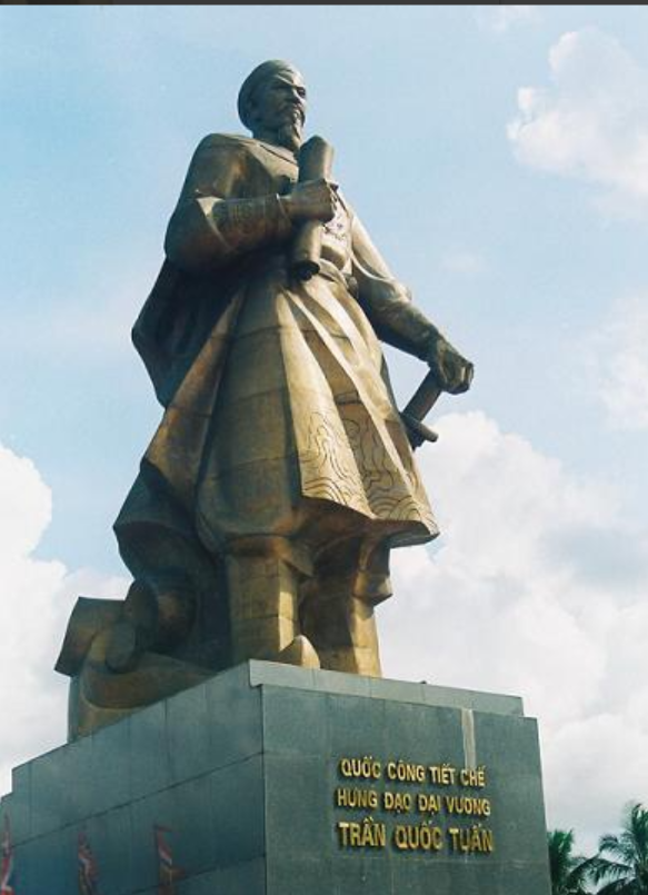 xăm đức thánh trần